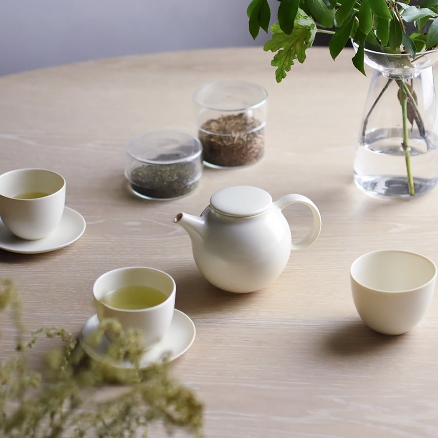  KINTO PEBBLE CUP & SAUCER 180ML (6OZ)  WHITE 1