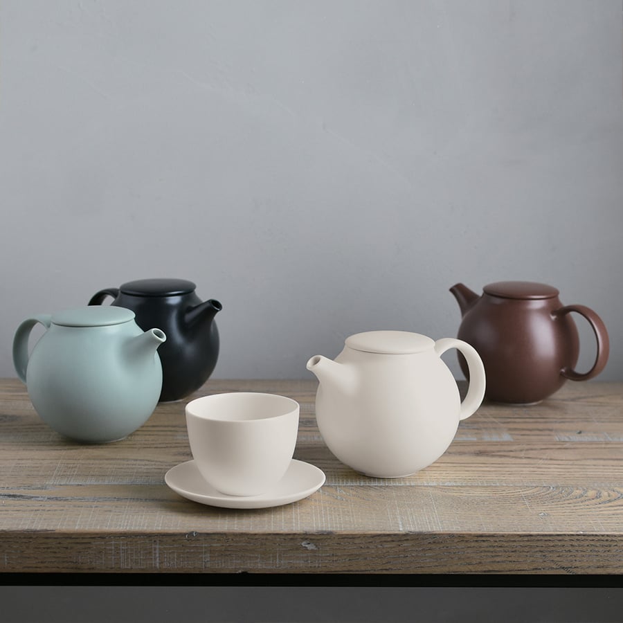  KINTO PEBBLE TEAPOT 500ML / 18OZ  WHITE 3
